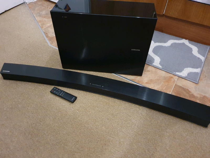 samsung curved soundbar and subwoofer